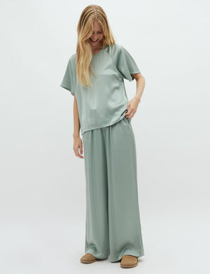 Hose Asaka Satin mint mbym