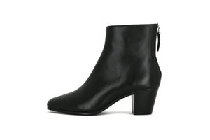 Avenue Minimal Ankle Boot schwarz Royal Republiq