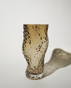 Ostrea ROCK GLASS Vase smoke HEIN Studio